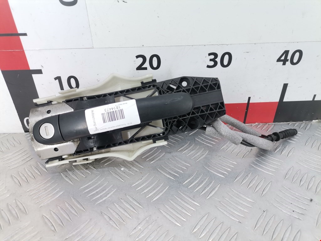 Ручка двери передней наружная правая SKODA Rapid 2012-2020