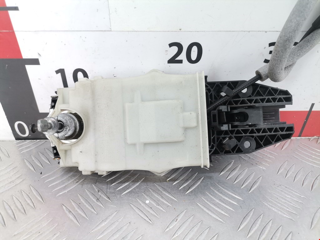 Ручка двери передней наружная правая SKODA Rapid 2012-2020