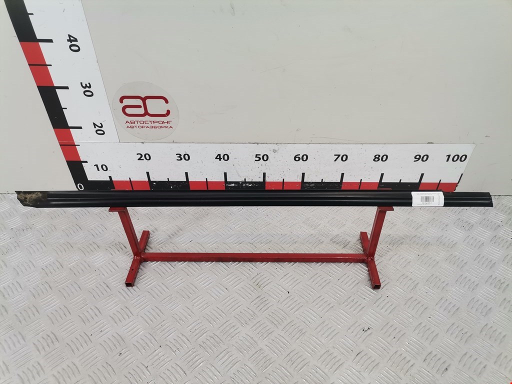 Накладка декоративная (молдинг) стекла двери задней правой Alfa Romeo 146 (930B) (1994-2001)