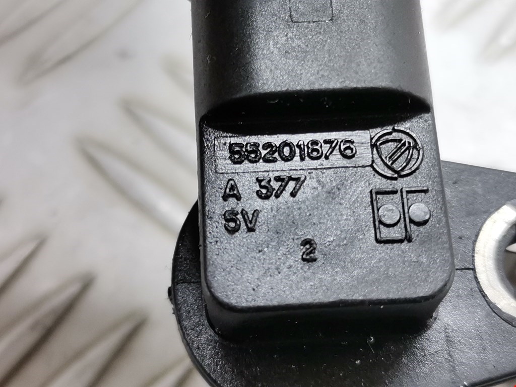 Датчик положения распредвала OPEL Insignia 2008-2017