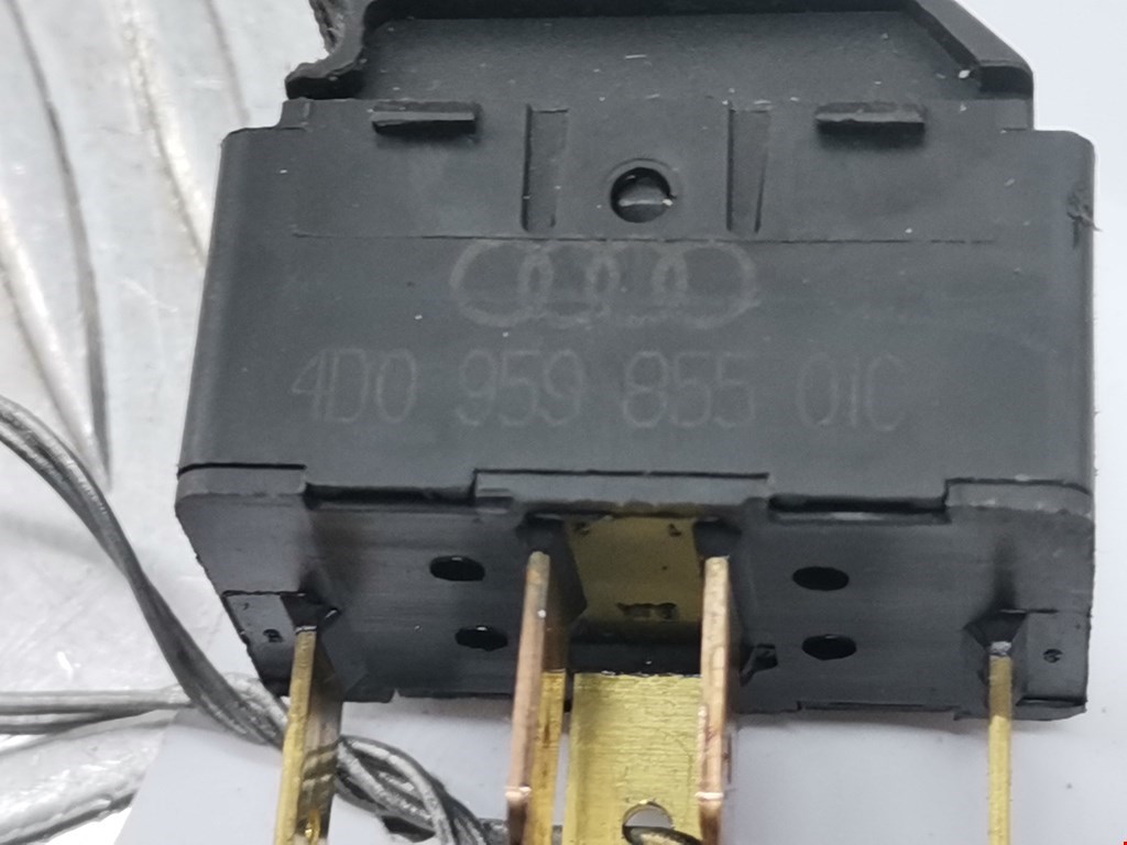 Кнопка стеклоподъемника AUDI A4 B5 1995-2001