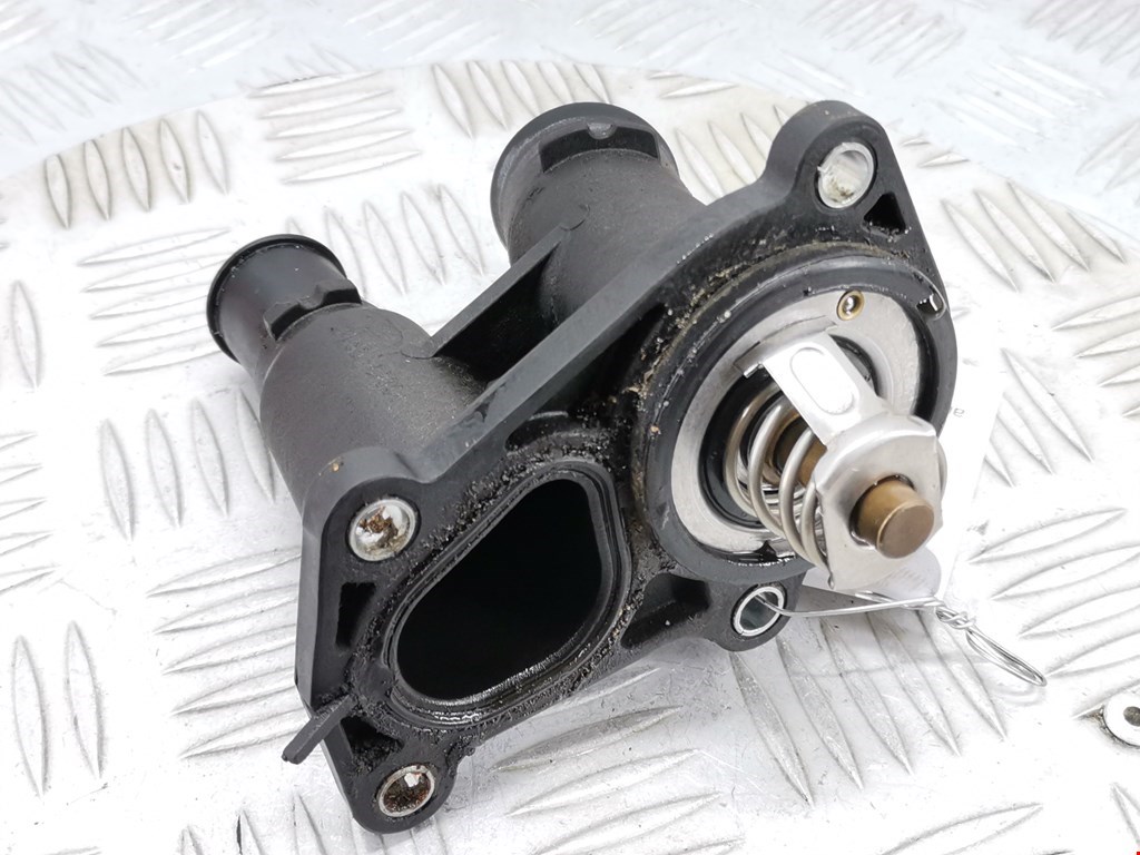 Корпус термостата FORD Focus I 1998-2005