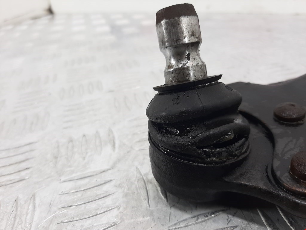 Рычаг передний левый OPEL Zafira A 1999-2005