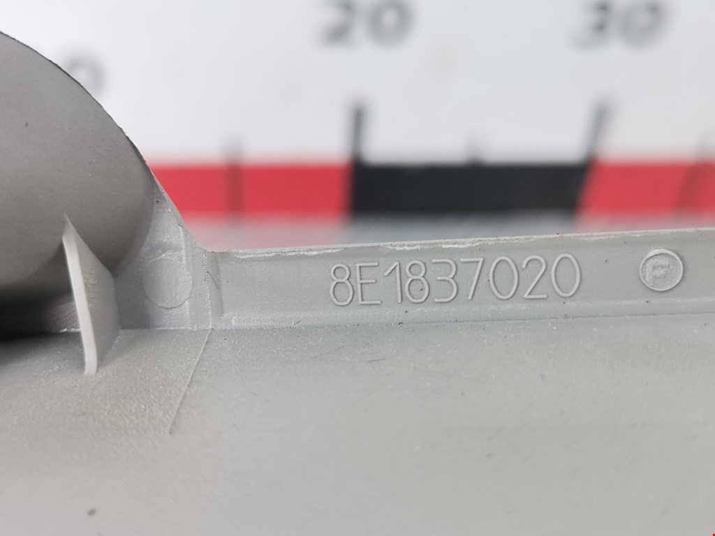 Ручка дверная передняя внутренняя правая AUDI A4 B7 2004-2007