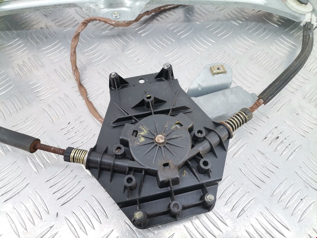 Стеклоподъемник передний правый CHRYSLER PT Cruser 2000-2010