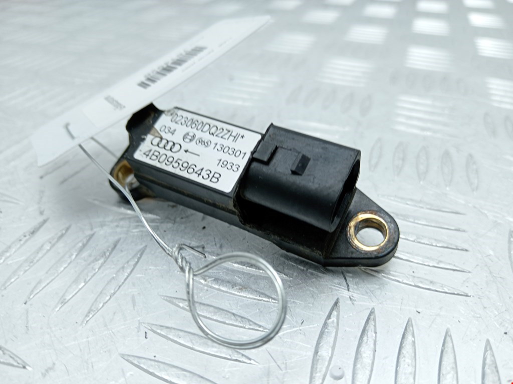 Датчик AIR BAG (подушек безопасности) AUDI A6 C5 1997-2004