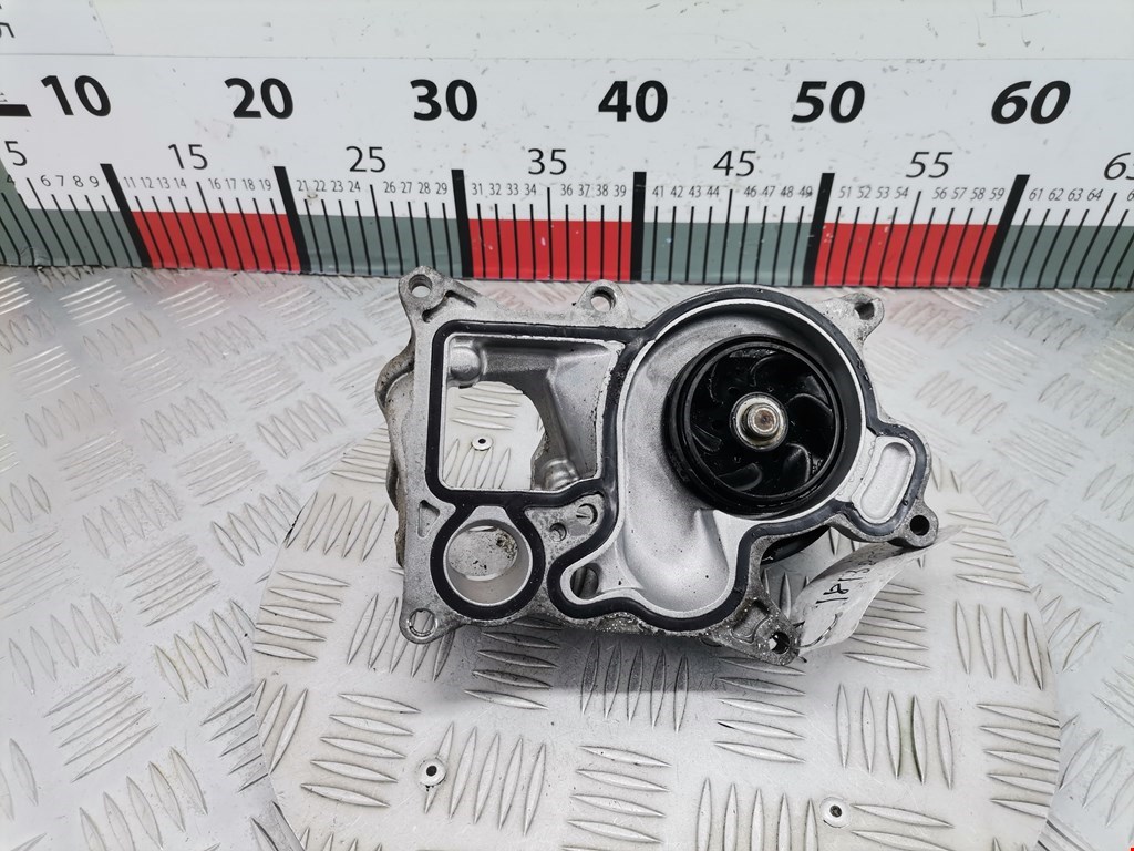 Насос водяной (помпа) BMW X1 E84 2009-2015
