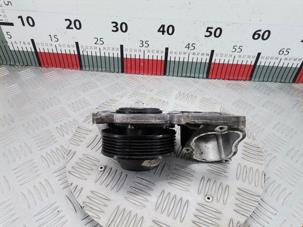 Насос водяной (помпа) BMW X1 E84 2009-2015