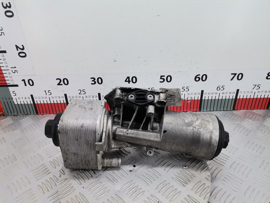 Корпус масляного фильтра AUDI A4 B8 2007-2015