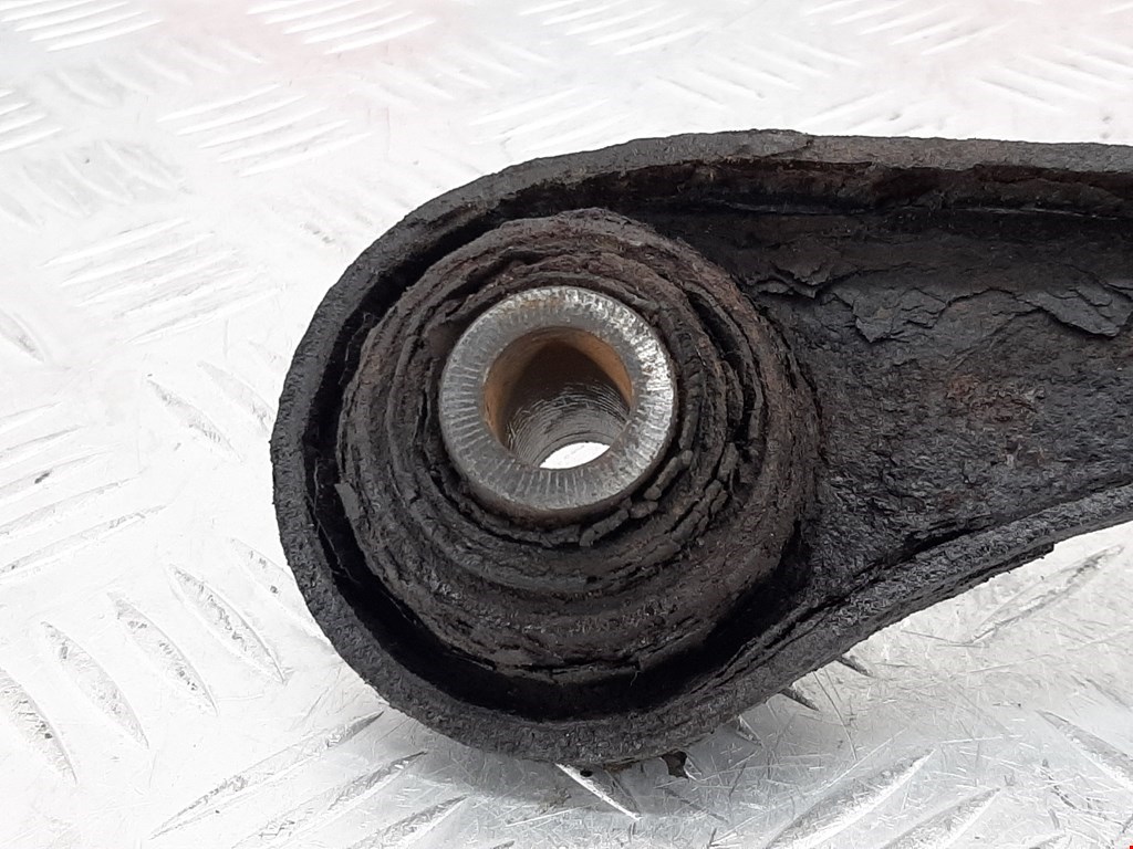 Рычаг задний правый VOLKSWAGEN Passat CC 2008-2017