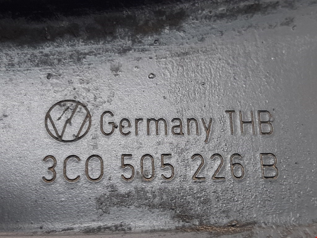 Рычаг задний правый VOLKSWAGEN Passat CC 2008-2017