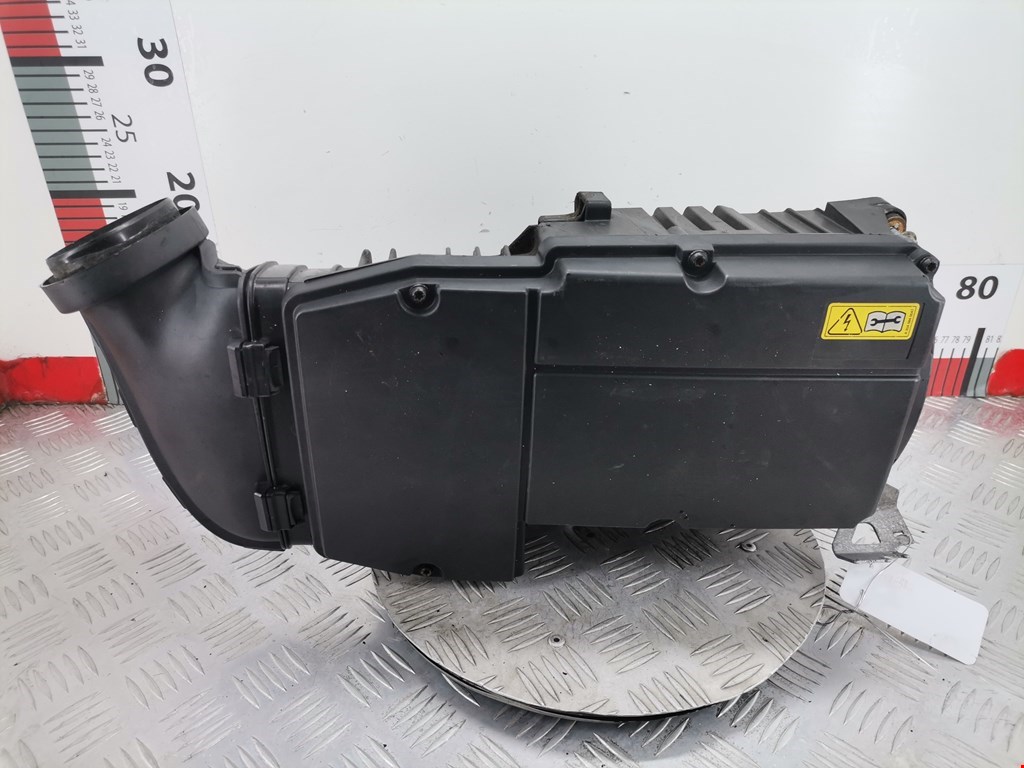 Корпус воздушного фильтра MERCEDES-BENZ C-Class C-klasse W204 2007-2015