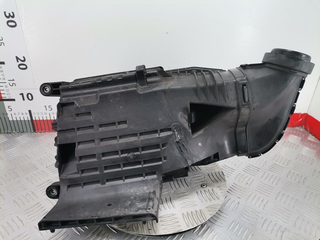 Корпус воздушного фильтра MERCEDES-BENZ C-Class C-klasse W204 2007-2015