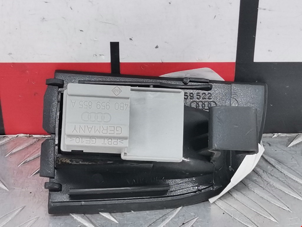 Кнопка стеклоподъемника AUDI A6 C5 1997-2004