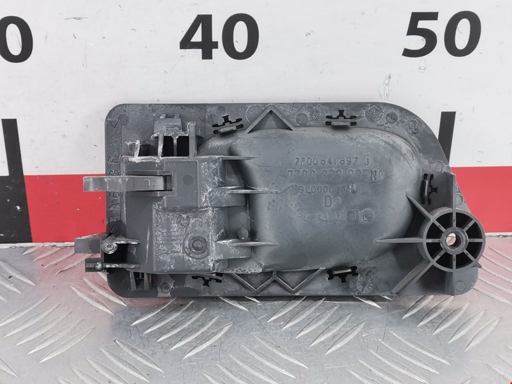 Ручка дверная передняя внутренняя правая RENAULT Laguna 1993-2000