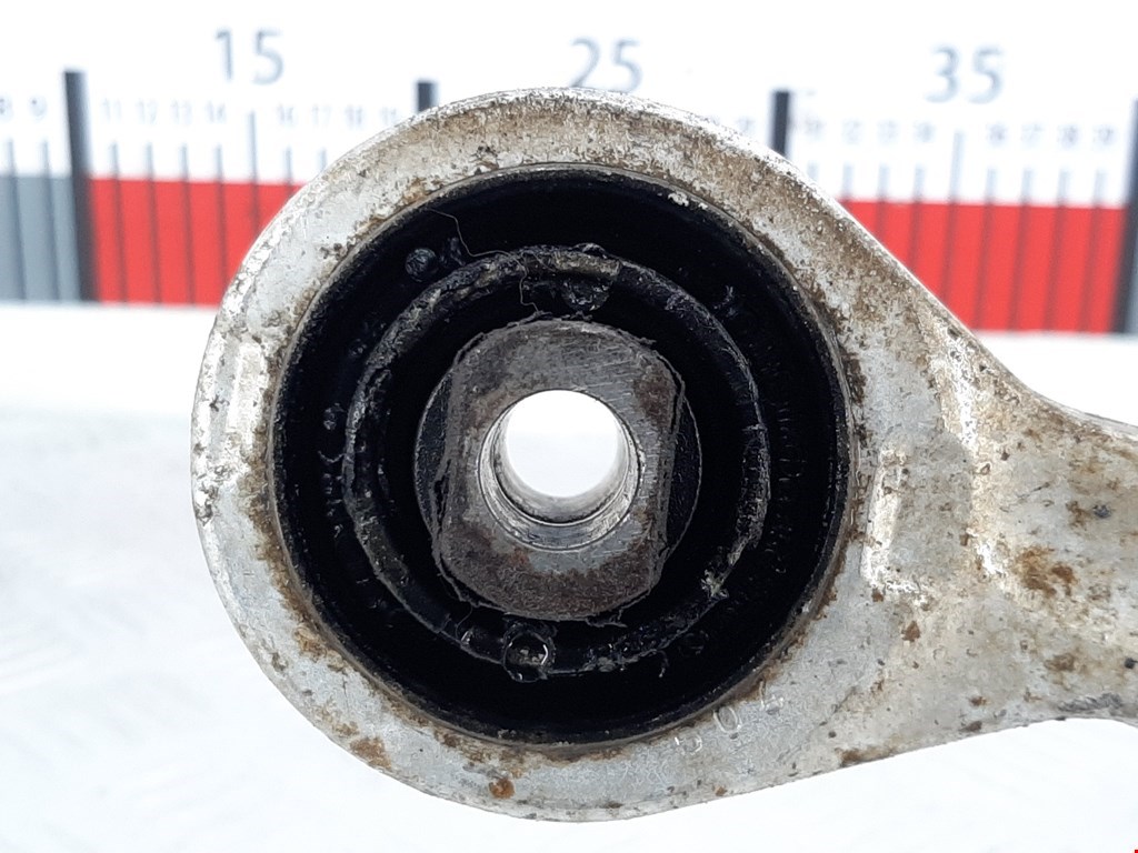 Рычаг передний правый VOLKSWAGEN Passat B5 1997-2005