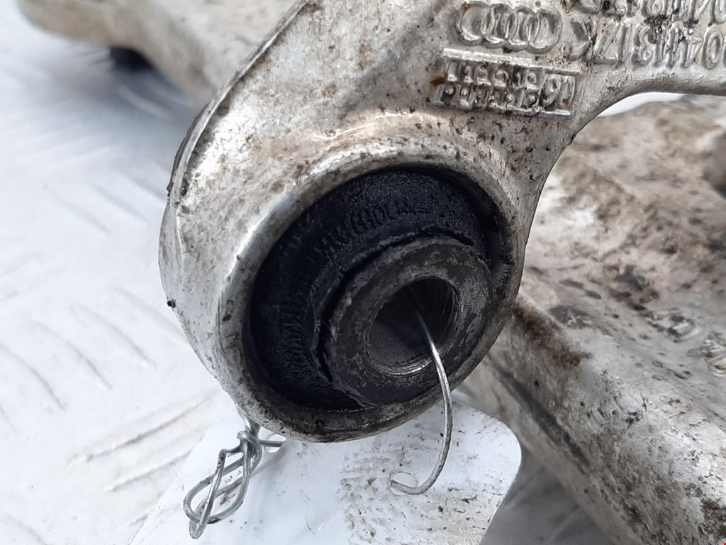 Рычаг передний правый VOLKSWAGEN Passat B5 1997-2005