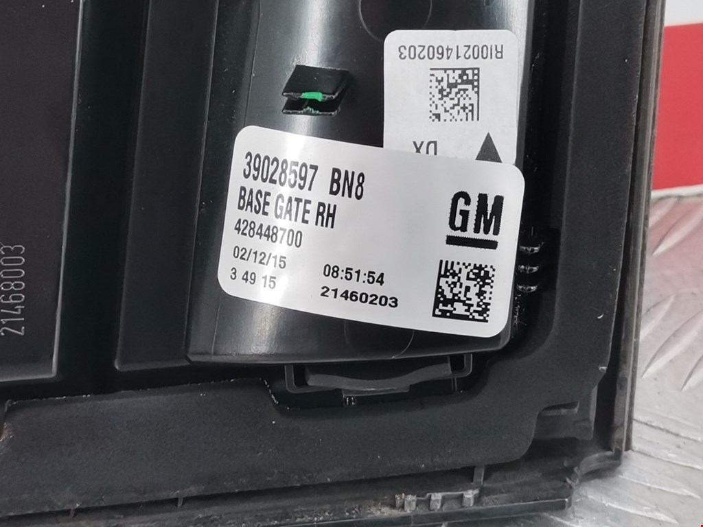 Фонарь задний внутренний правый OPEL Zafira C 2012-2019