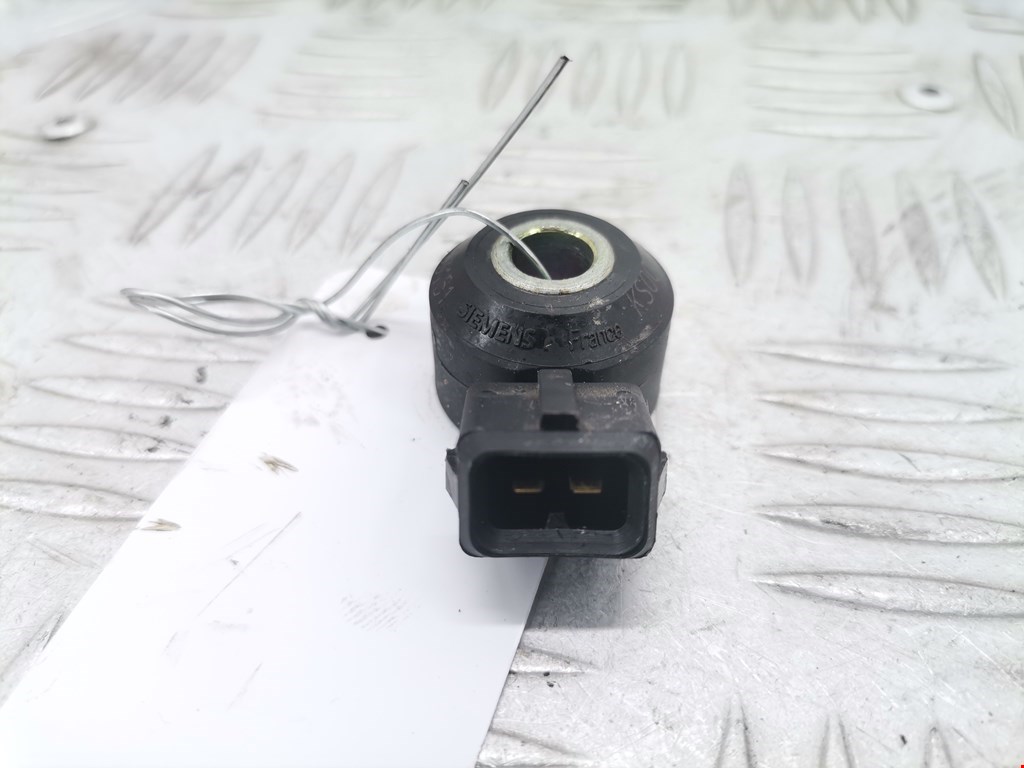 Датчик детонации Mercedes C-Class (W203) (2000-2008)