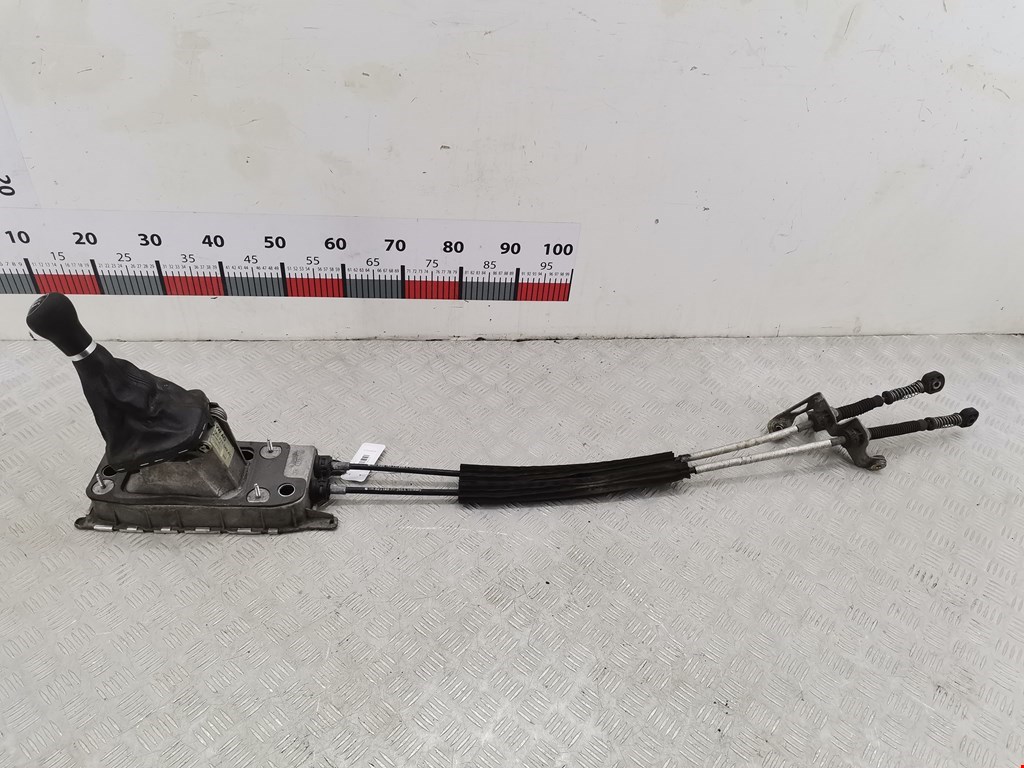 Кулиса (селектор) АКПП/МКПП в салоне AUDI A3 8P 2003-2013