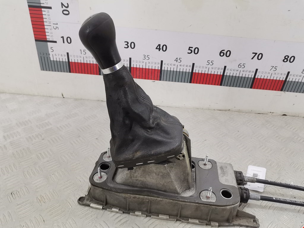 Кулиса (селектор) АКПП/МКПП в салоне AUDI A3 8P 2003-2013