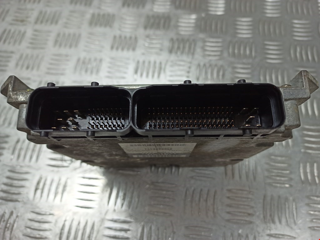 Блок управления двигателя (ЭБУ) RENAULT Vel Satis 2002-2009