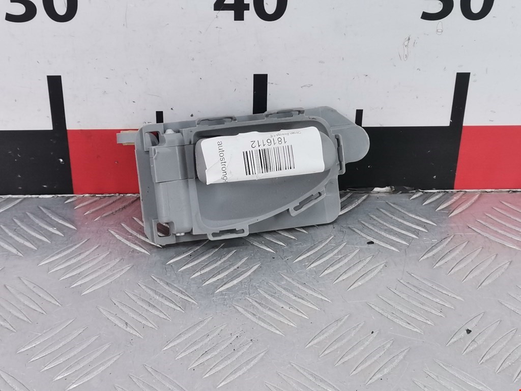 Ручка дверная задняя внутренняя правая CITROEN Xsara Picasso 1999-2012