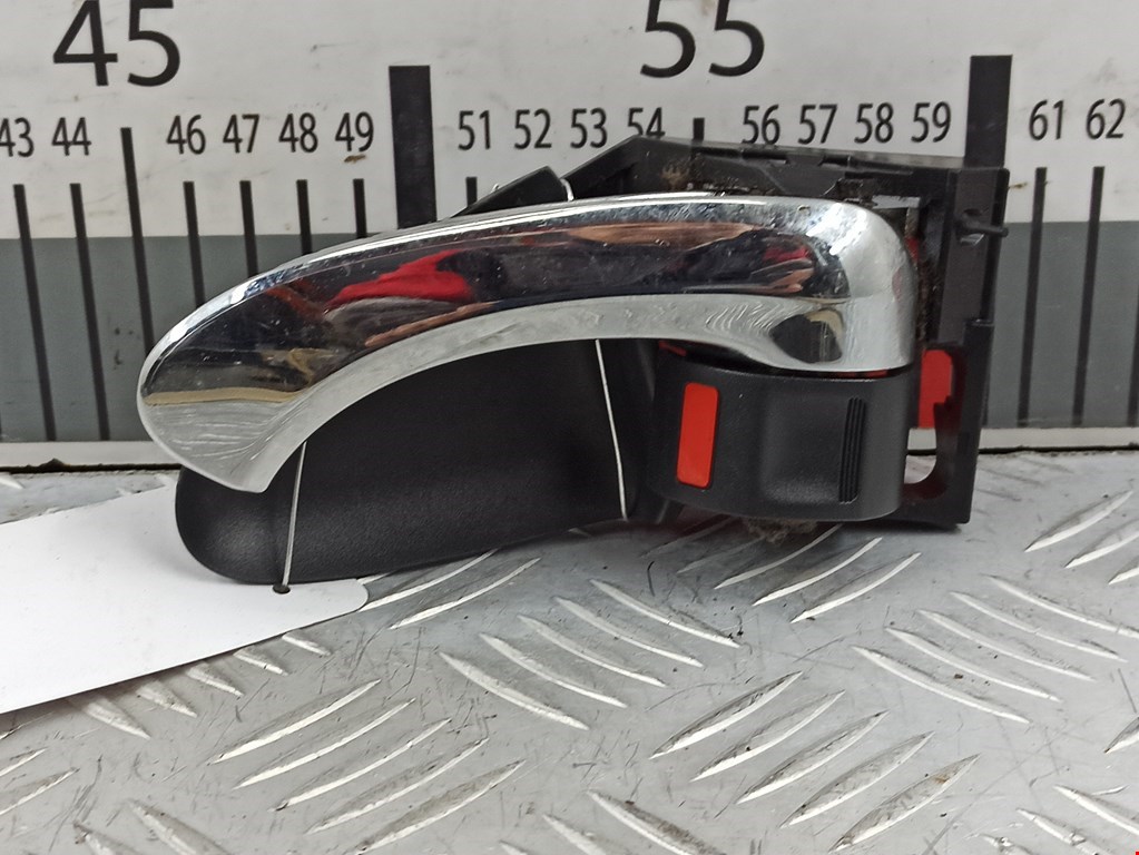 Ручка дверная передняя внутренняя левая TOYOTA RAV 4 XA30 2006-2012