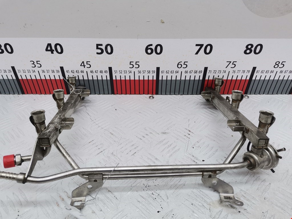Рампа топливная (рейка) AUDI A4 B5 1995-2001