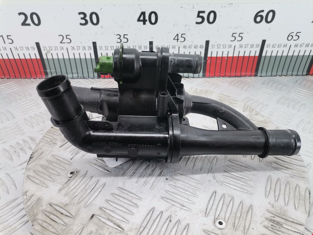 Корпус термостата FORD Focus III 2011-2019