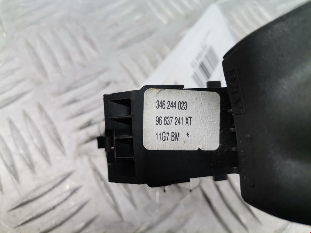 Переключатель подрулевой управления магнитолой CITROEN C5 I 2001-2008