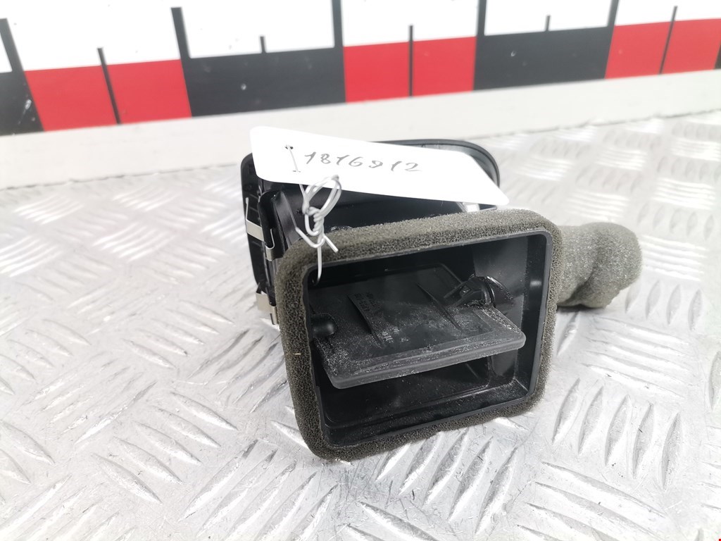 Дефлектор воздушный PORSCHE Cayenne 955/957 2002-2010