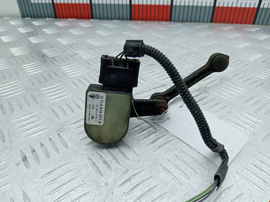 Датчик дорожного просвета Volkswagen Touareg 1 (2002-2010)