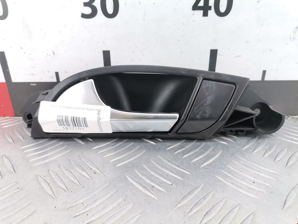 Ручка двери внутренняя задняя левая Audi Q7 4L (2005-2015)