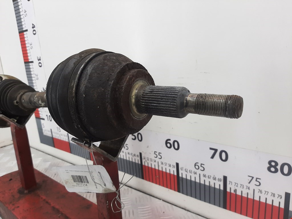 Полуось (привод, приводной вал) передняя левая VOLKSWAGEN Touareg 2002-2010