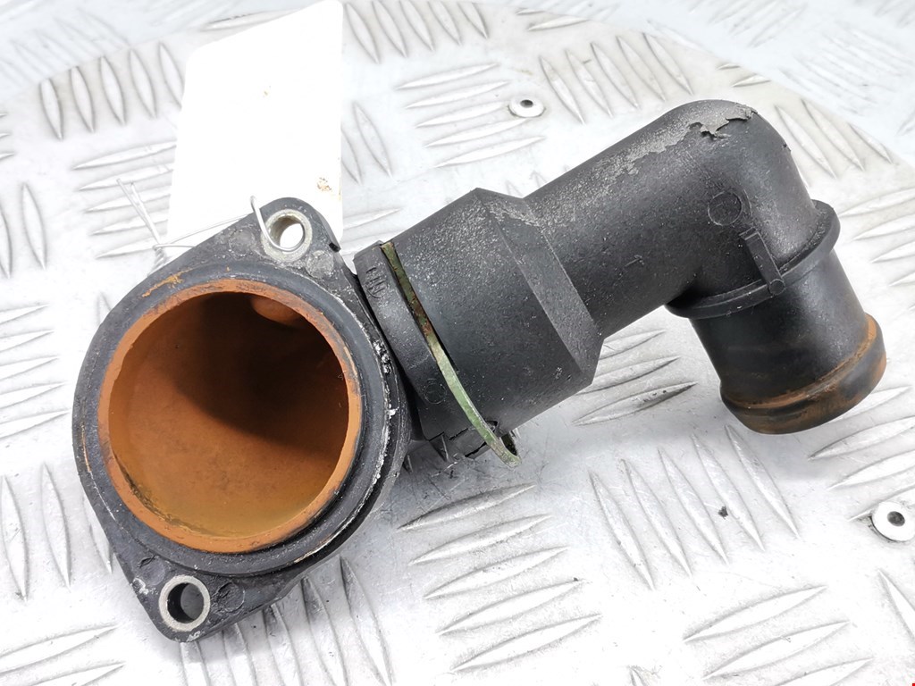 Корпус термостата VOLKSWAGEN Golf III 1991-1997