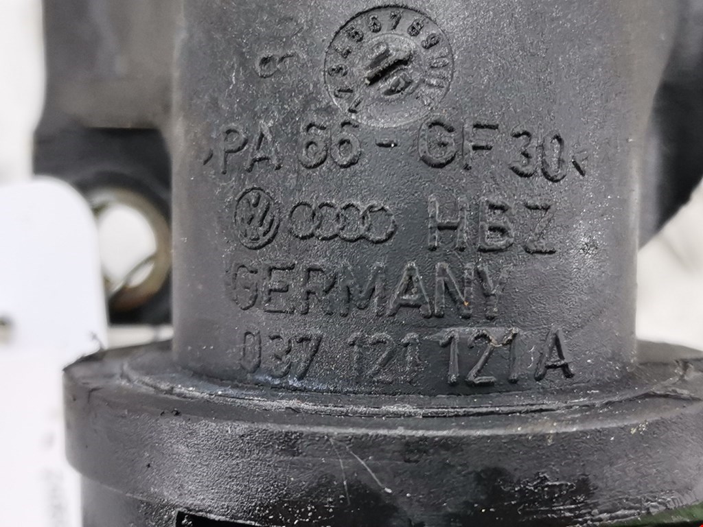 Корпус термостата VOLKSWAGEN Golf III 1991-1997