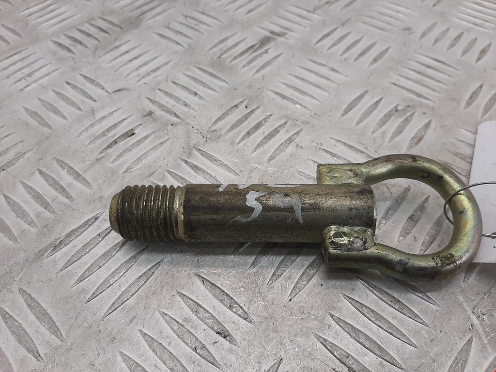 Крюк буксировочный AUDI A4 B5 1995-2001
