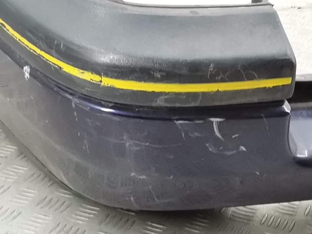 Бампер задний VOLKSWAGEN Golf III 1991-1997