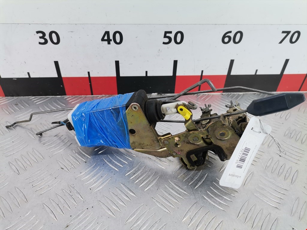 Замок двери передней правой MITSUBISHI Carisma 1995-1999