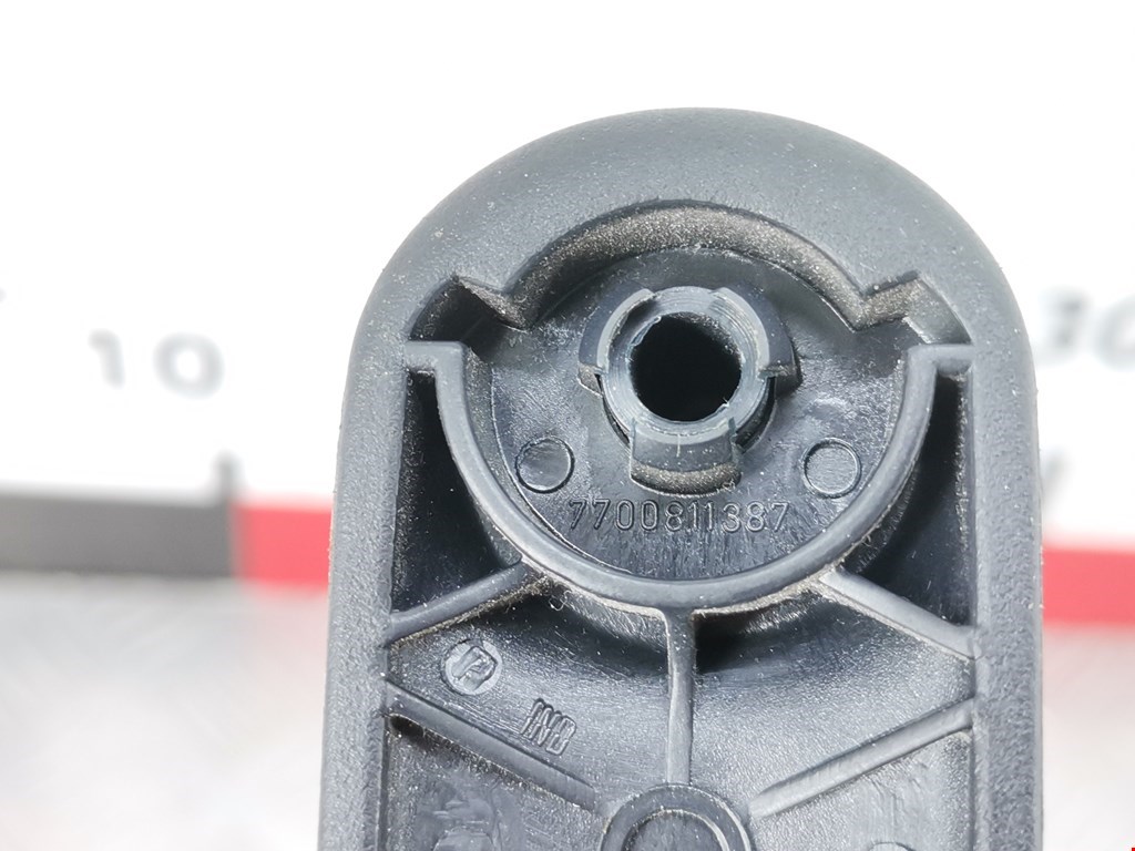 Ручка стеклоподъемника RENAULT Clio 1998-2008