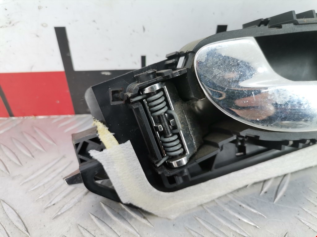 Ручка дверная задняя внутренняя левая PEUGEOT 307 2001-2008