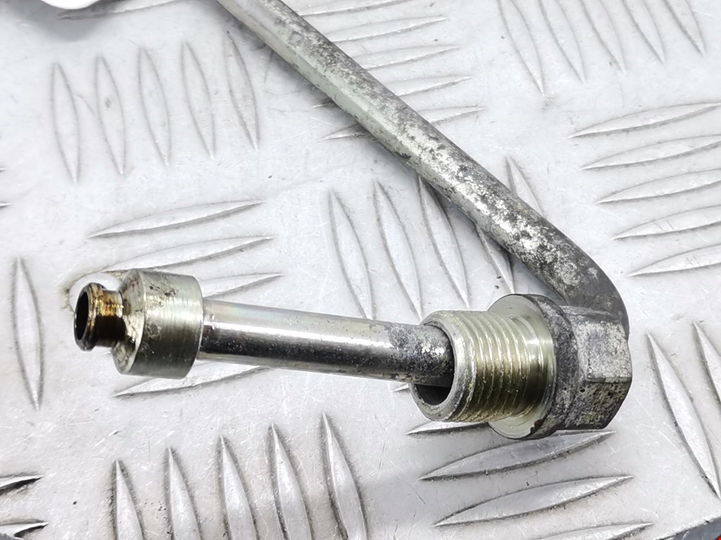 Трубка нагнетателя NISSAN Note E11 2005-2014