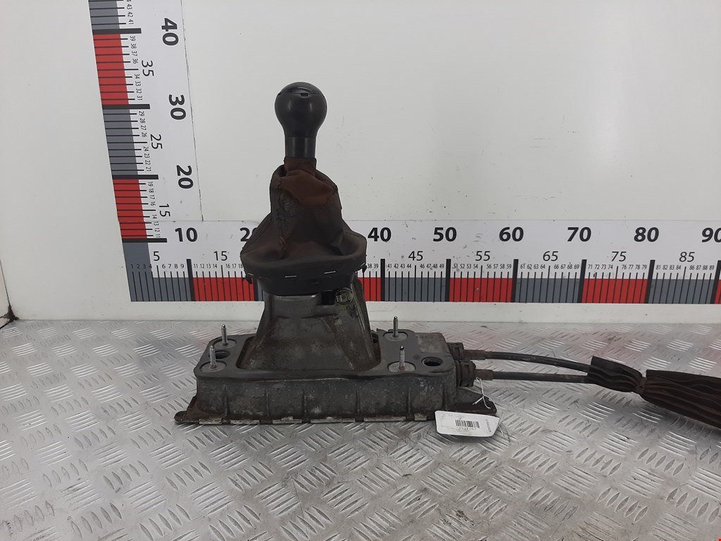 Кулиса (селектор) АКПП/МКПП в салоне VOLKSWAGEN Caddy III 2004-2015