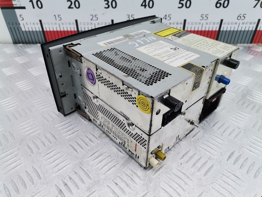 Магнитола VOLKSWAGEN Touareg 2002-2010