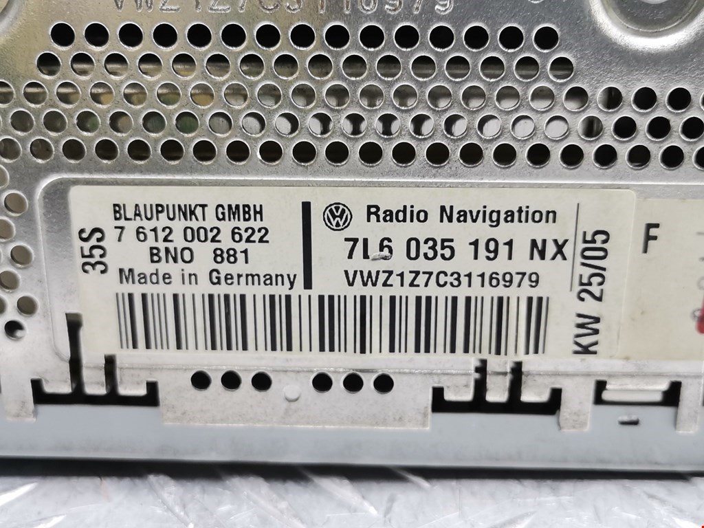 Магнитола VOLKSWAGEN Touareg 2002-2010