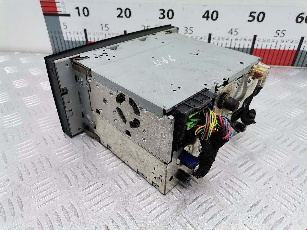 Магнитола VOLKSWAGEN Touareg 2002-2010