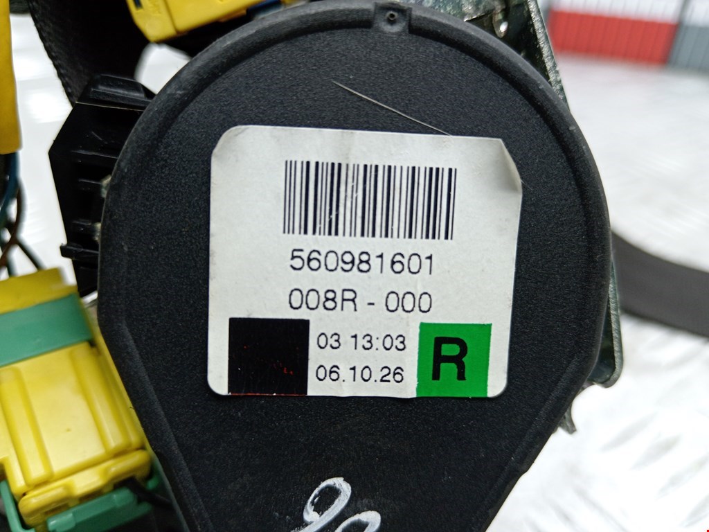 Ремень безопасности передний правый VOLKSWAGEN Touareg 2002-2010