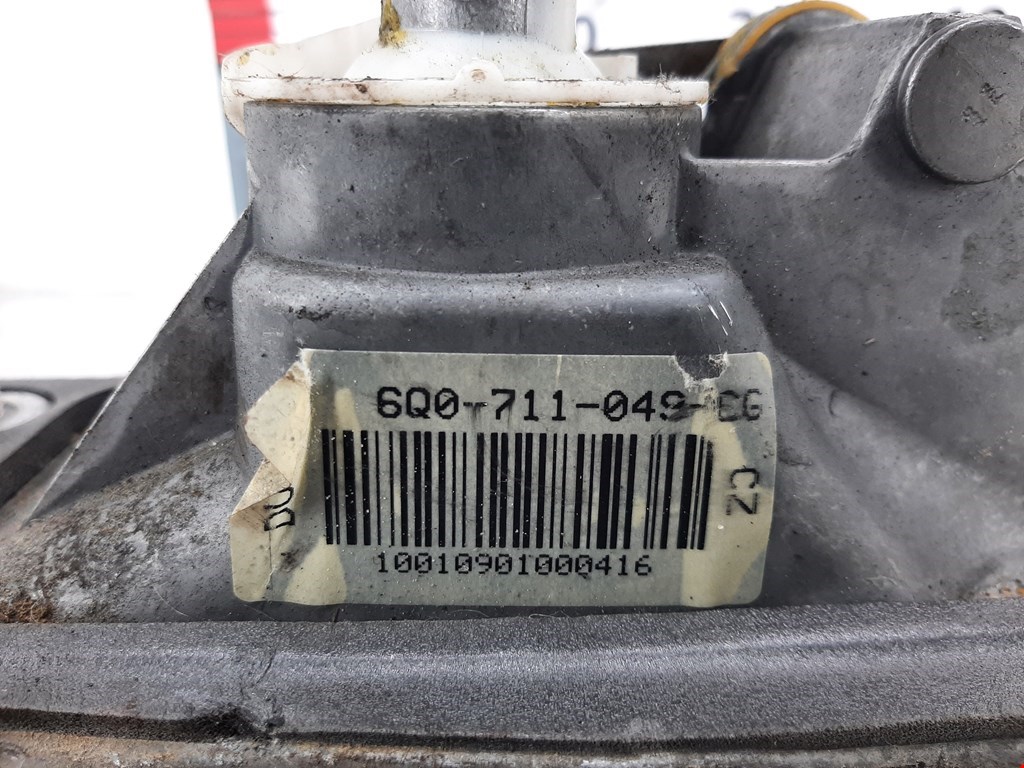 Кулиса (селектор) АКПП/МКПП в салоне SKODA Fabia MK2 5J 2007-2014