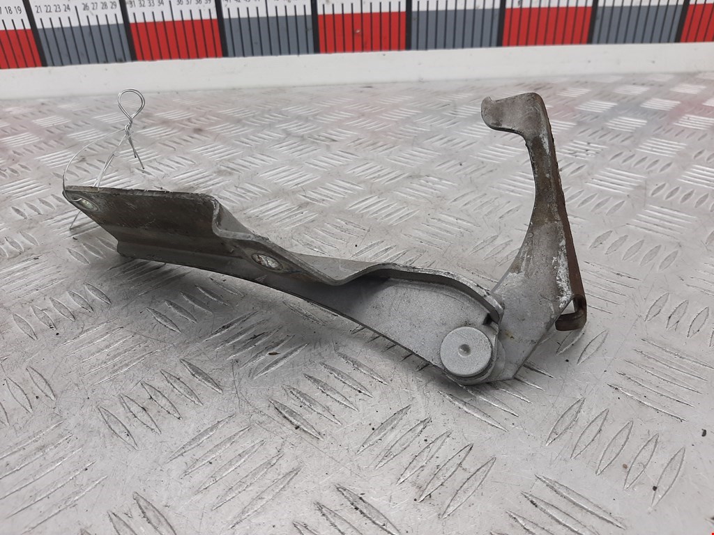 Петля капота левая/правая NISSAN Micra K11 1992-2002